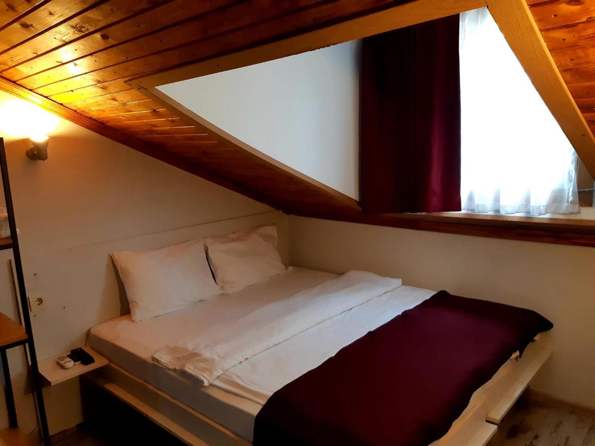 Hot Budget Ortakoy Istanbul Rom bilde